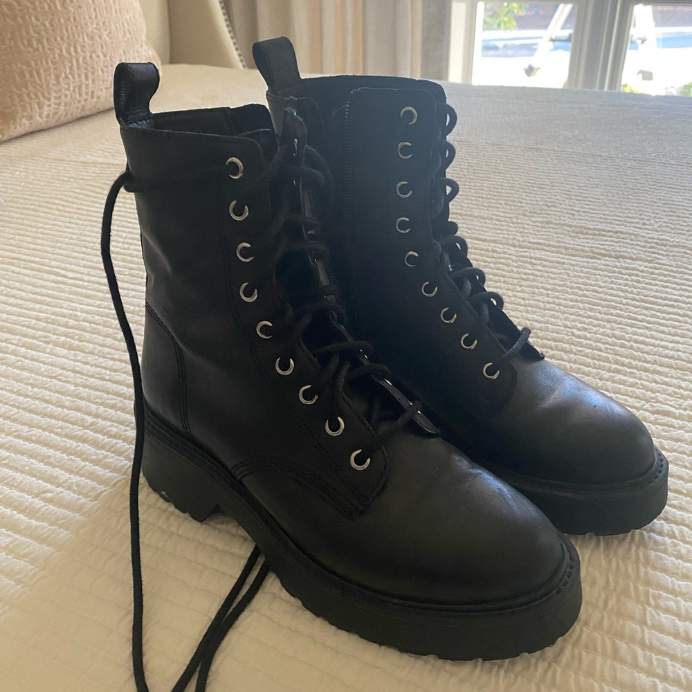 Steve Madden boots